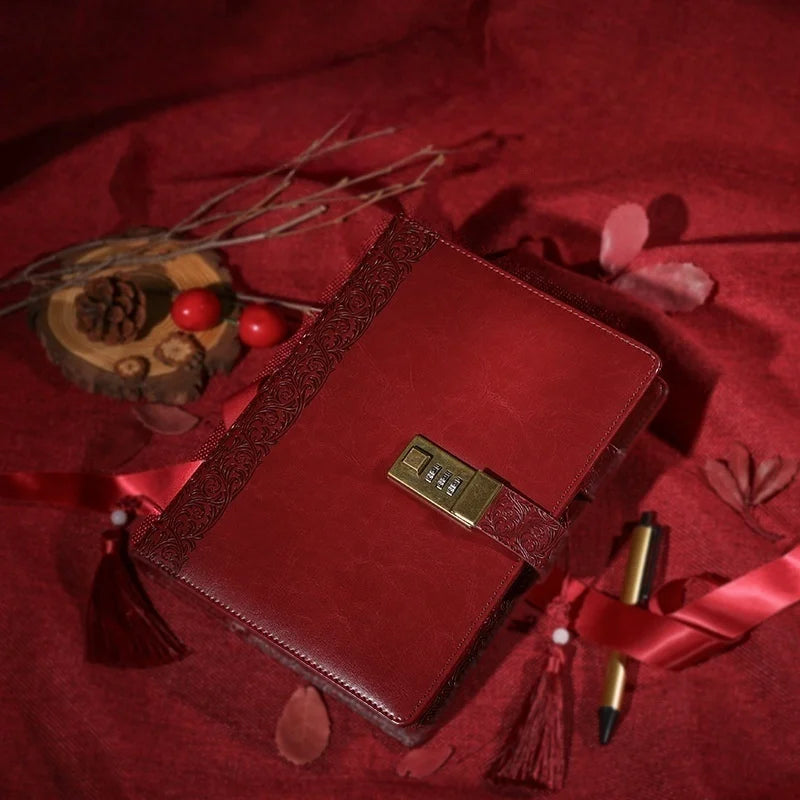 Notizbuch mit Retro-Schloss